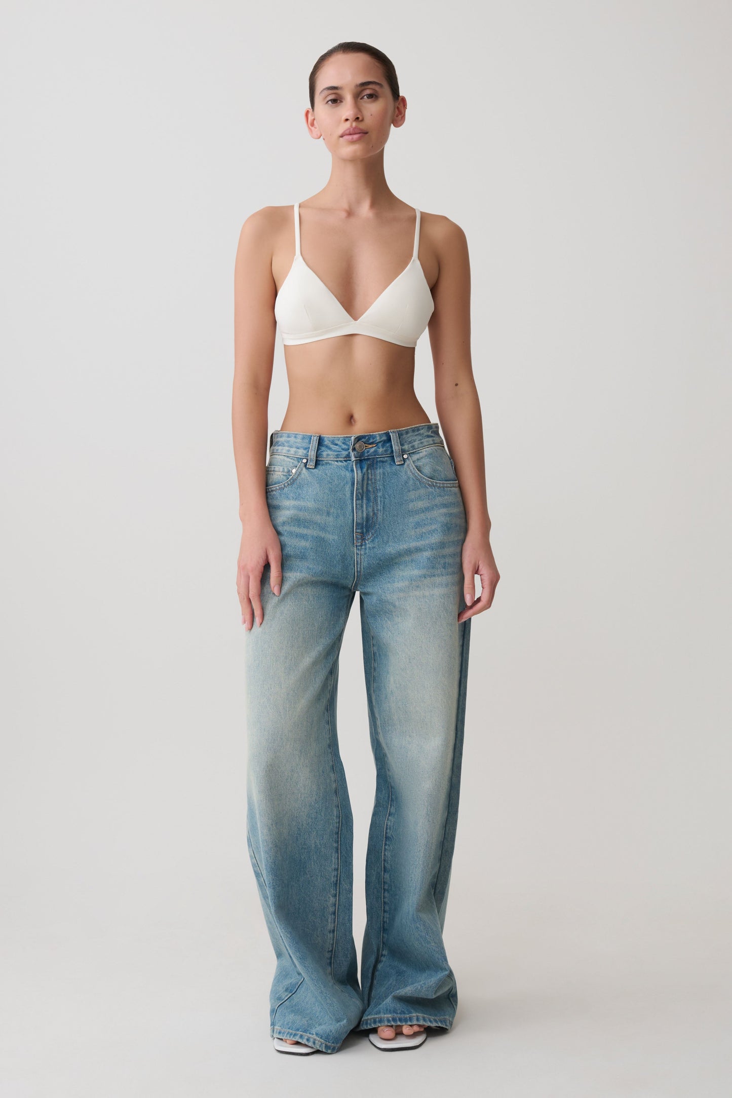 Kels Mikro Dreieck Bralette - Weiß