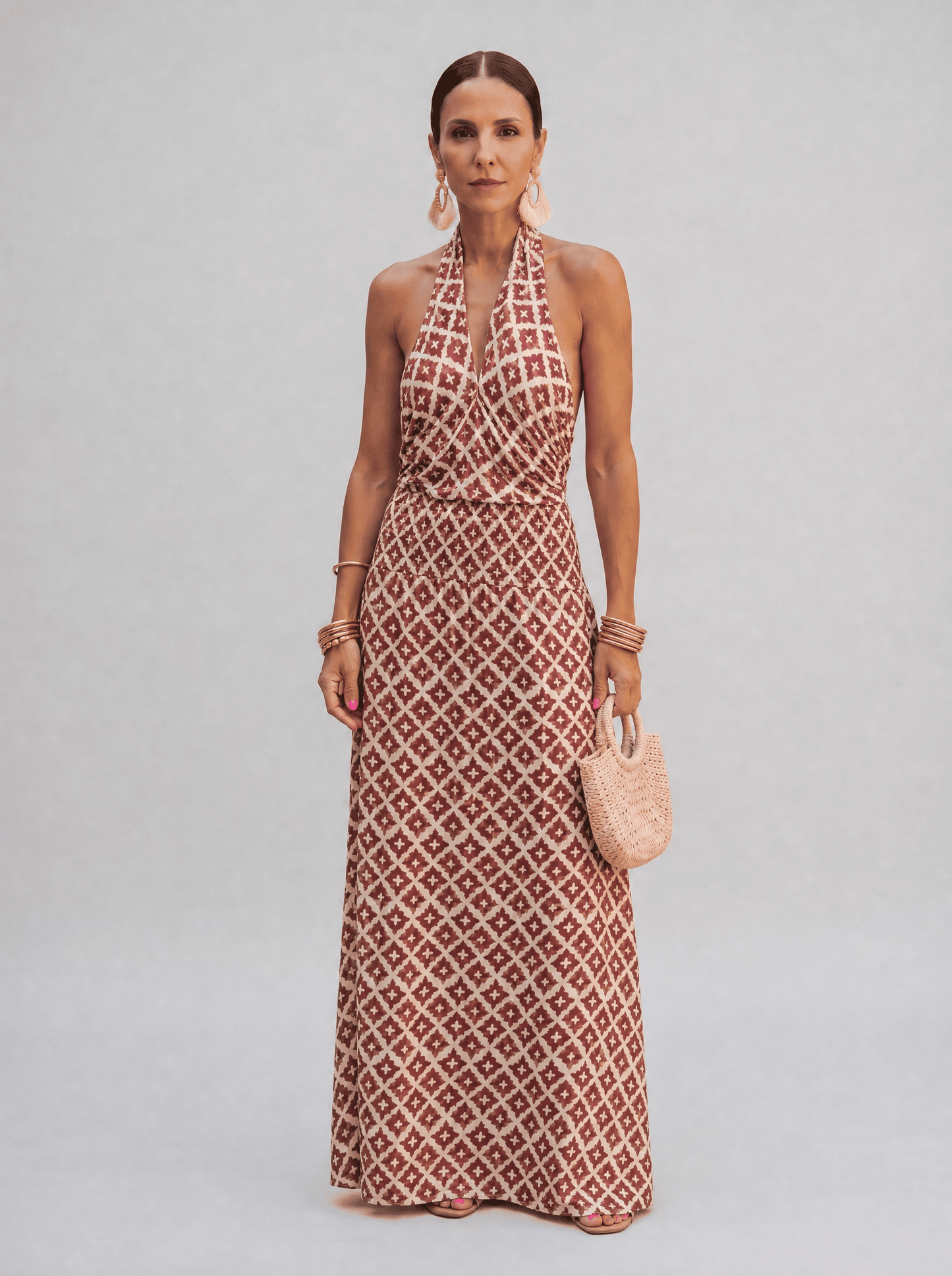 Elegantes Kleid mit schulterfreiem Design