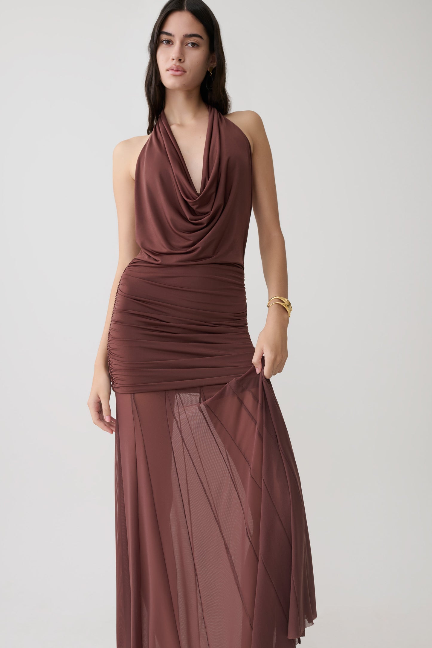 Jorja Draped Halter Slinky Maxikleid - Schokolade