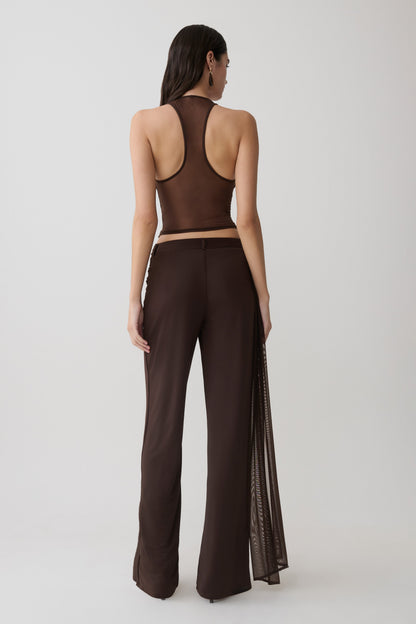 Aspyn Slinky- und Mesh-Top - Schokolade
