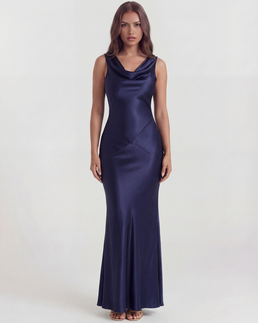 Satin langes Kleid mit drapiertem Ausschnitt
