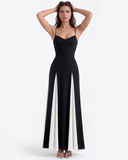 Langes Kleid mit dünnen Trägern und Kontrastpaneelen