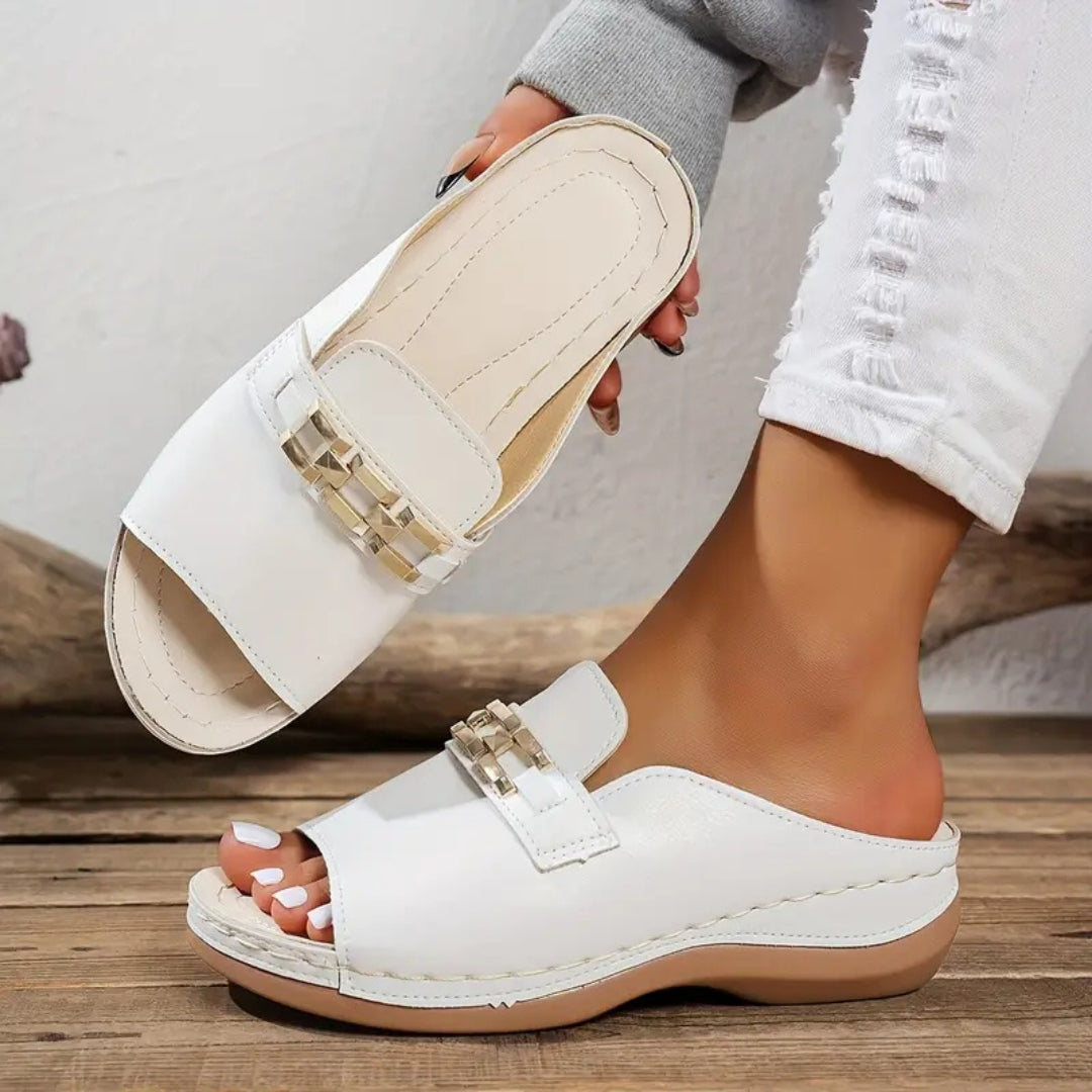 Brittany™ | Bequeme Sandalen mit Schnalle