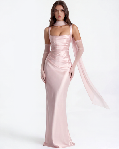 Satin langes Kleid mit quadratischem Ausschnitt