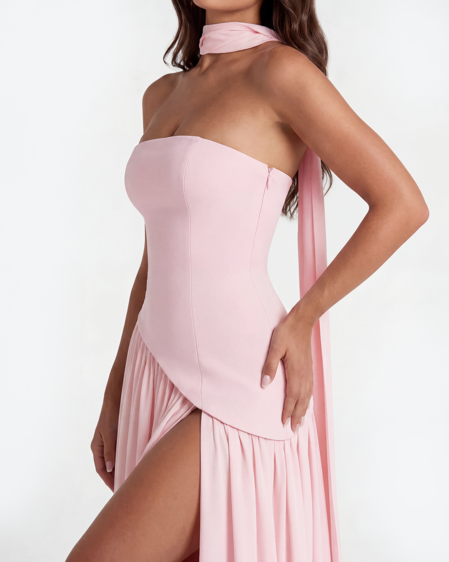 Strapless langes Kleid mit Schlitz