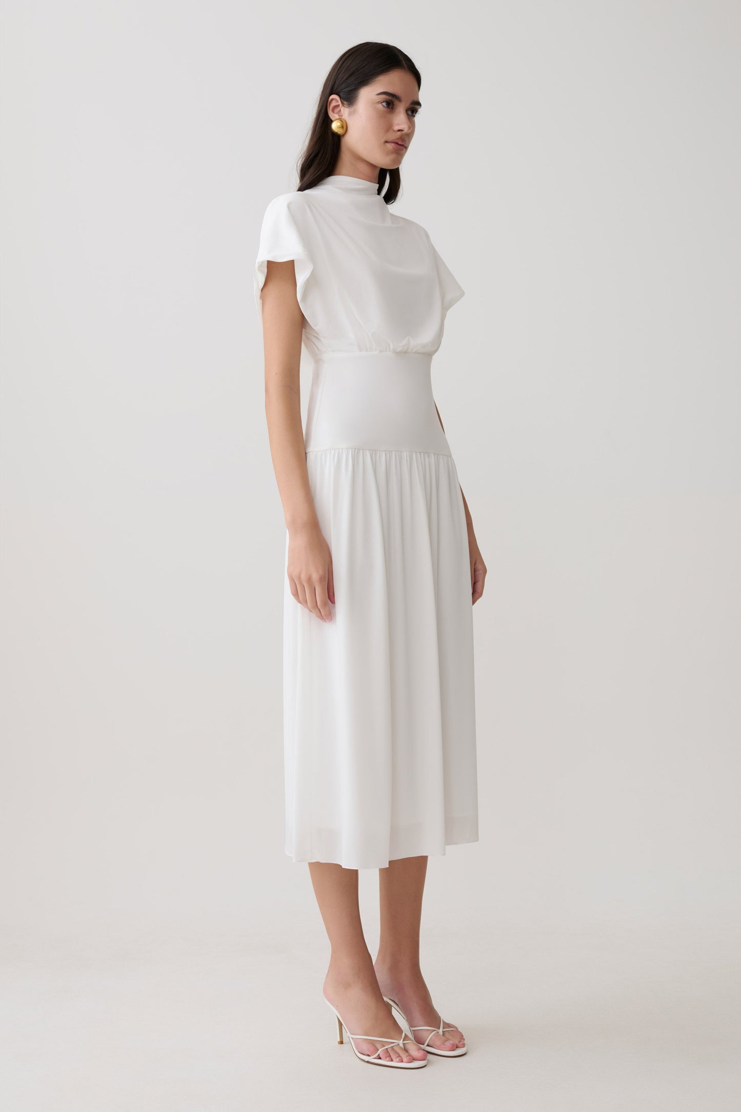 Ailla Hochkragen Cowl Midi Kleid - Weiß