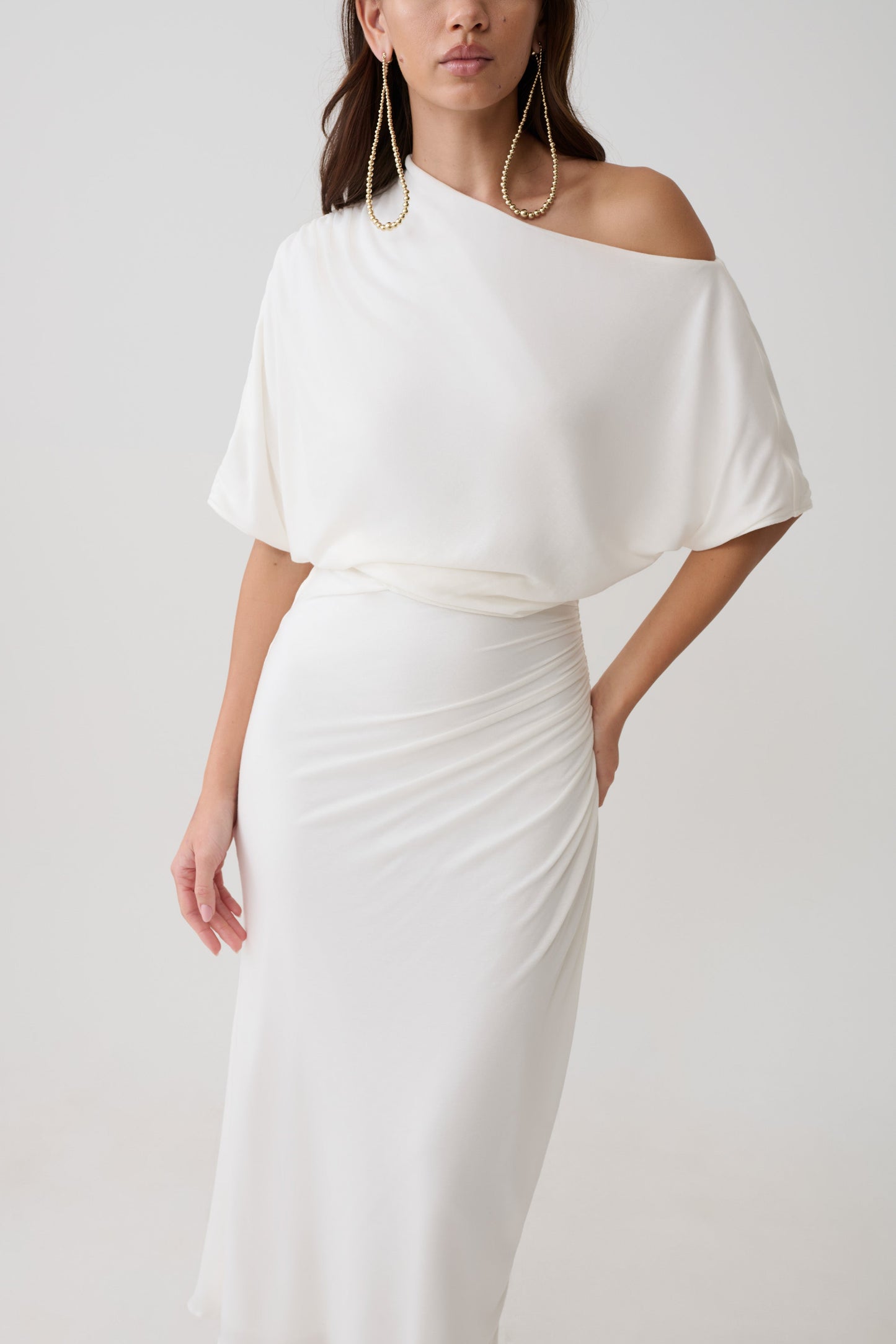Alva Wolle Lyocell Drapiertes Midi-Kleid - Weiß