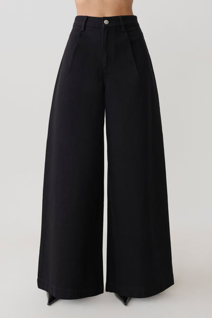 Bobby Oversized Jeans mit vorderer Falte - Schwarz