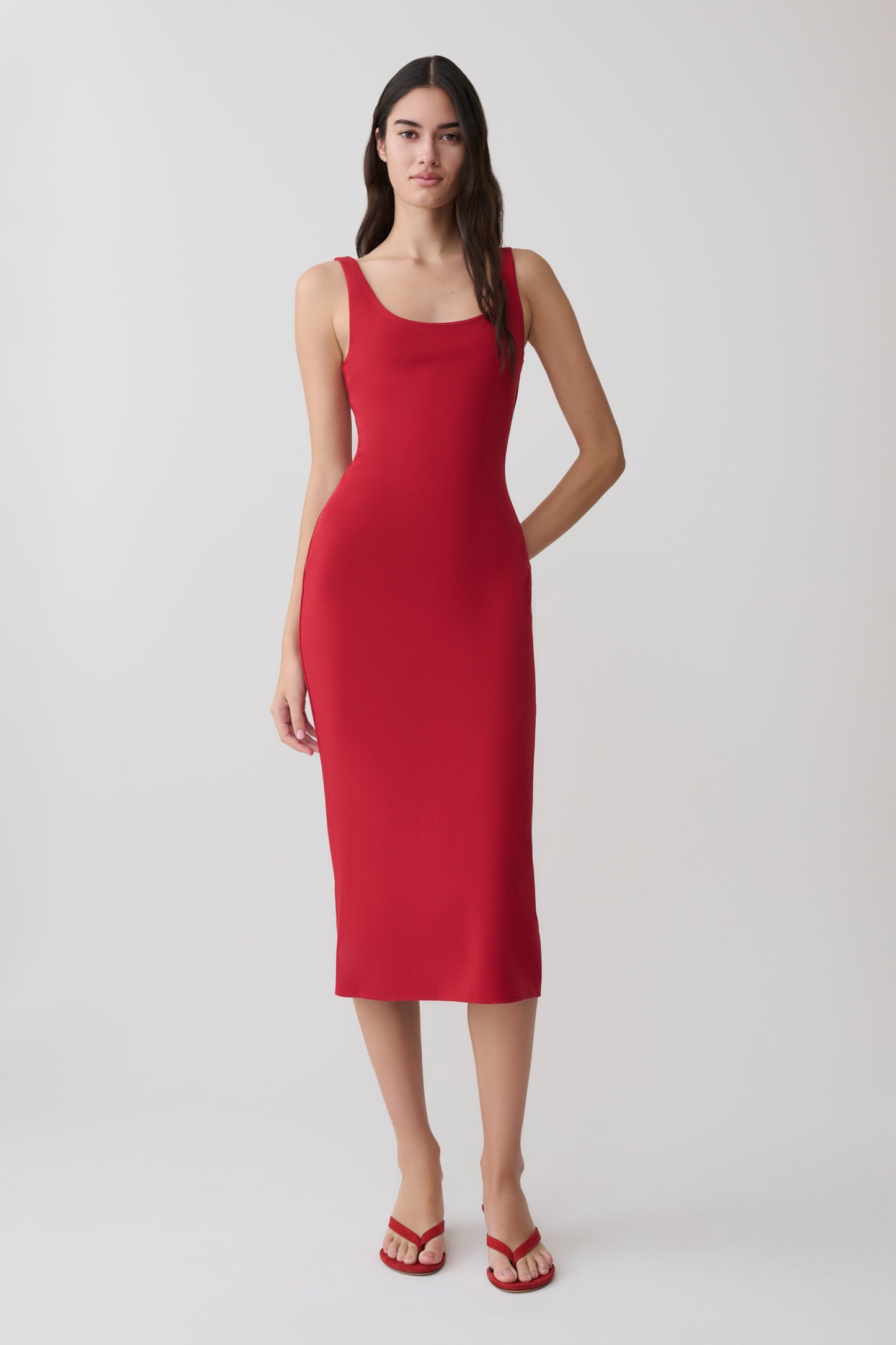 Allyra Scoop Stretch Crepe Midi Kleid - Rot