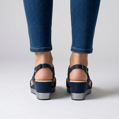 Rachele - Bequeme Sandale für Damen mit Keilabsatz