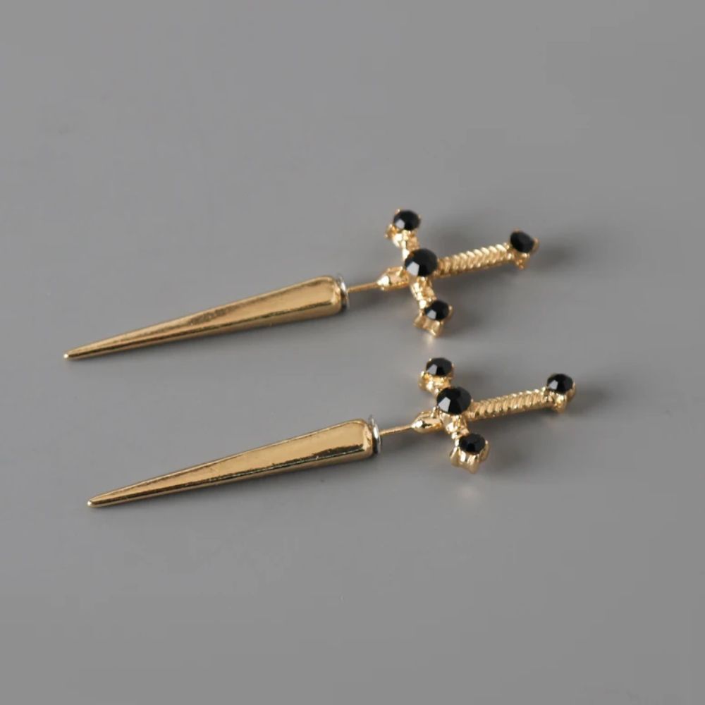 Gothic Schwert Ohringe aus hochwertigem Material