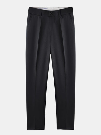 Gestreifter Texturierter Strick-Polo & Slim Fit Tapered Hose