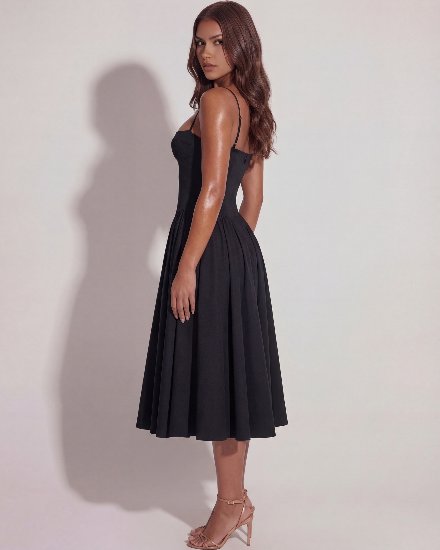Midi-Kleid mit Korsett und fließendem Rock
