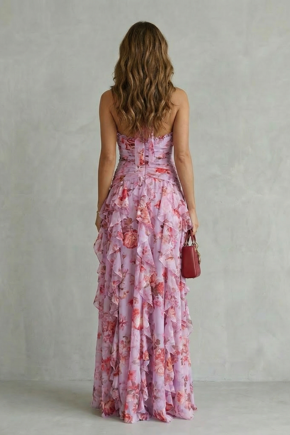 Belladina | Romantische Rosen-Cascata Lange Kleid mit Amerikanischem Ausschnitt