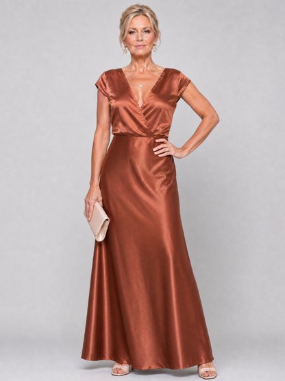 Samouse | Maxikleid mit Wickeloberteil und kurzen Ärmeln