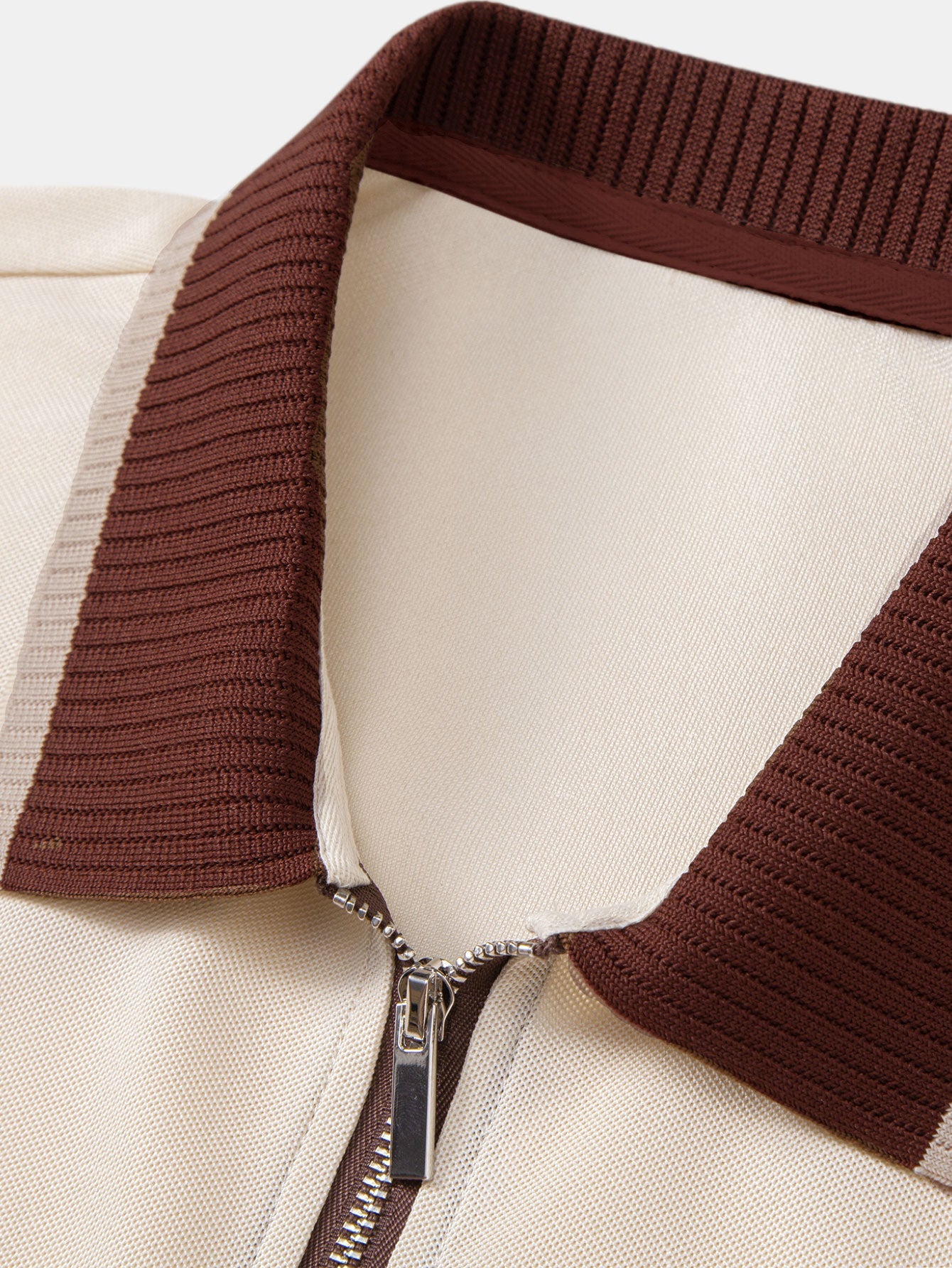 Kontrastbesatz Reißverschluss Polo & Slim Fit Tapered Hose