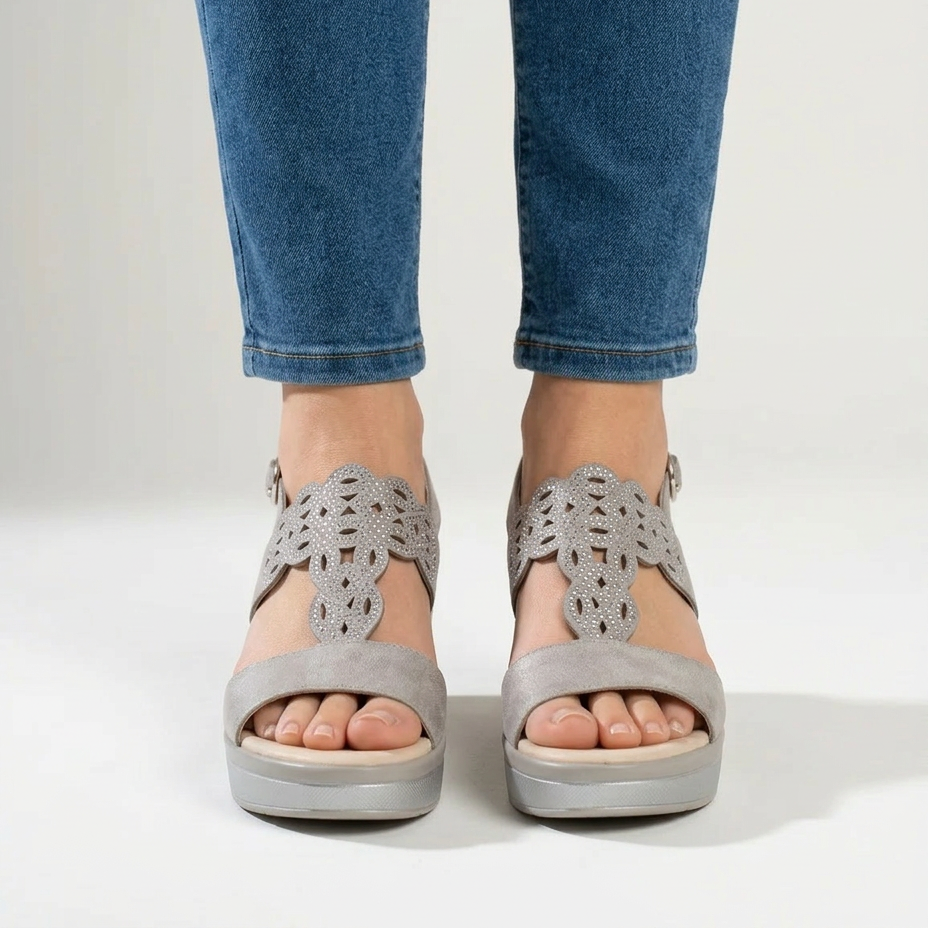 Rachele - Bequeme Sandale für Damen mit Keilabsatz