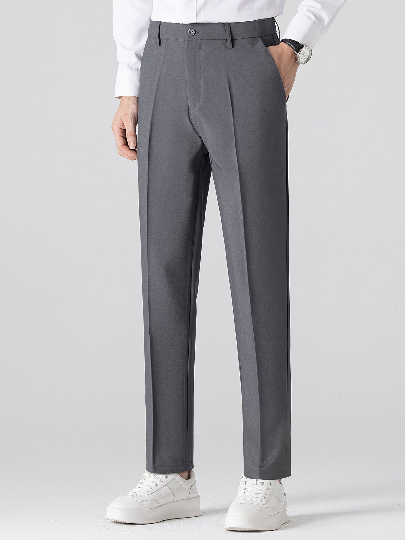 Gestreifter Texturierter Strick-Polo & Slim Fit Tapered Hose