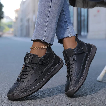 Elira | Bequeme und stützende Turnschuhe