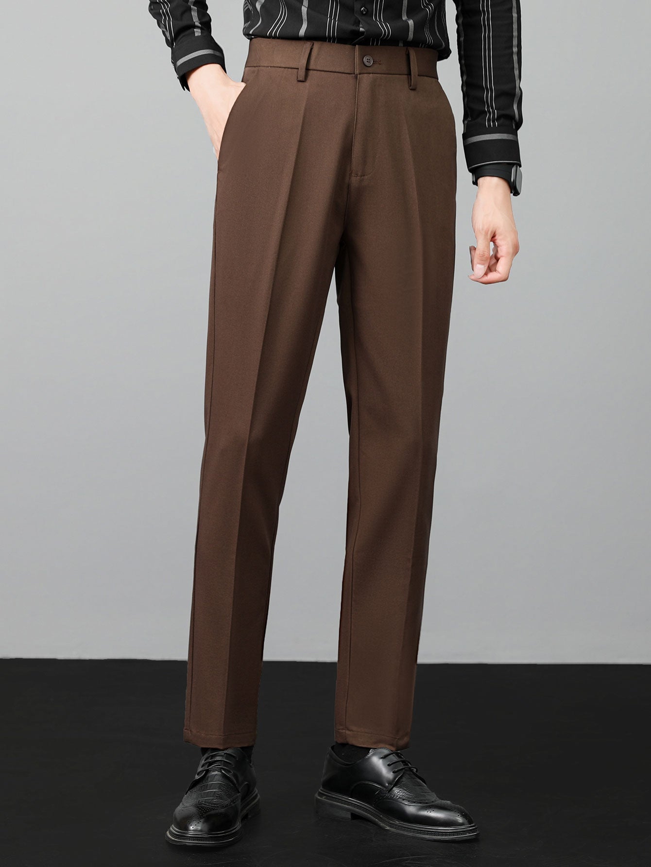 Leinentexturiertes Strickhemd & Slim Fit Tapered Hose