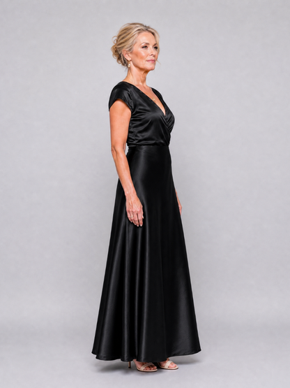 Samouse | Maxikleid mit Wickeloberteil und kurzen Ärmeln