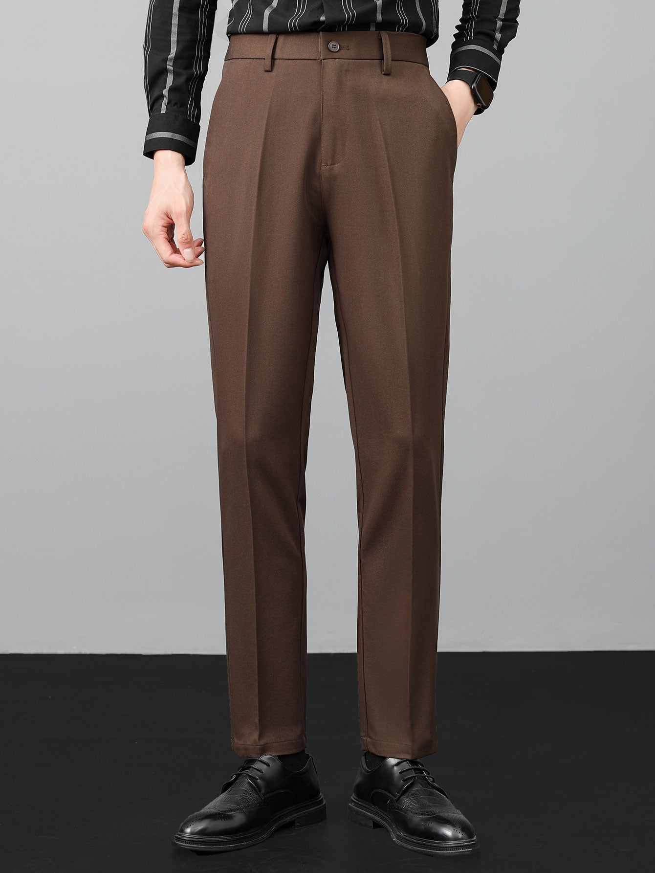 Leinentexturiertes Strickhemd & Slim Fit Tapered Hose