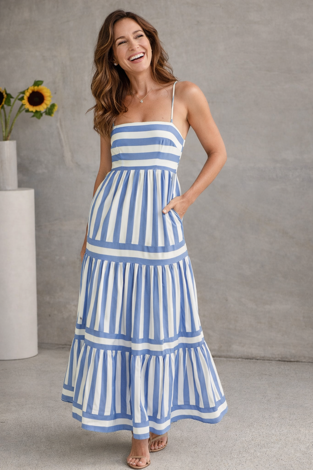 VIVIENNE | Alina - Gestreifte Maxi Kleid