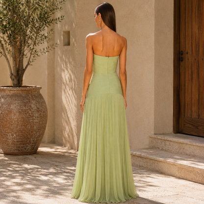 Kleid mit schulterfreiem Design