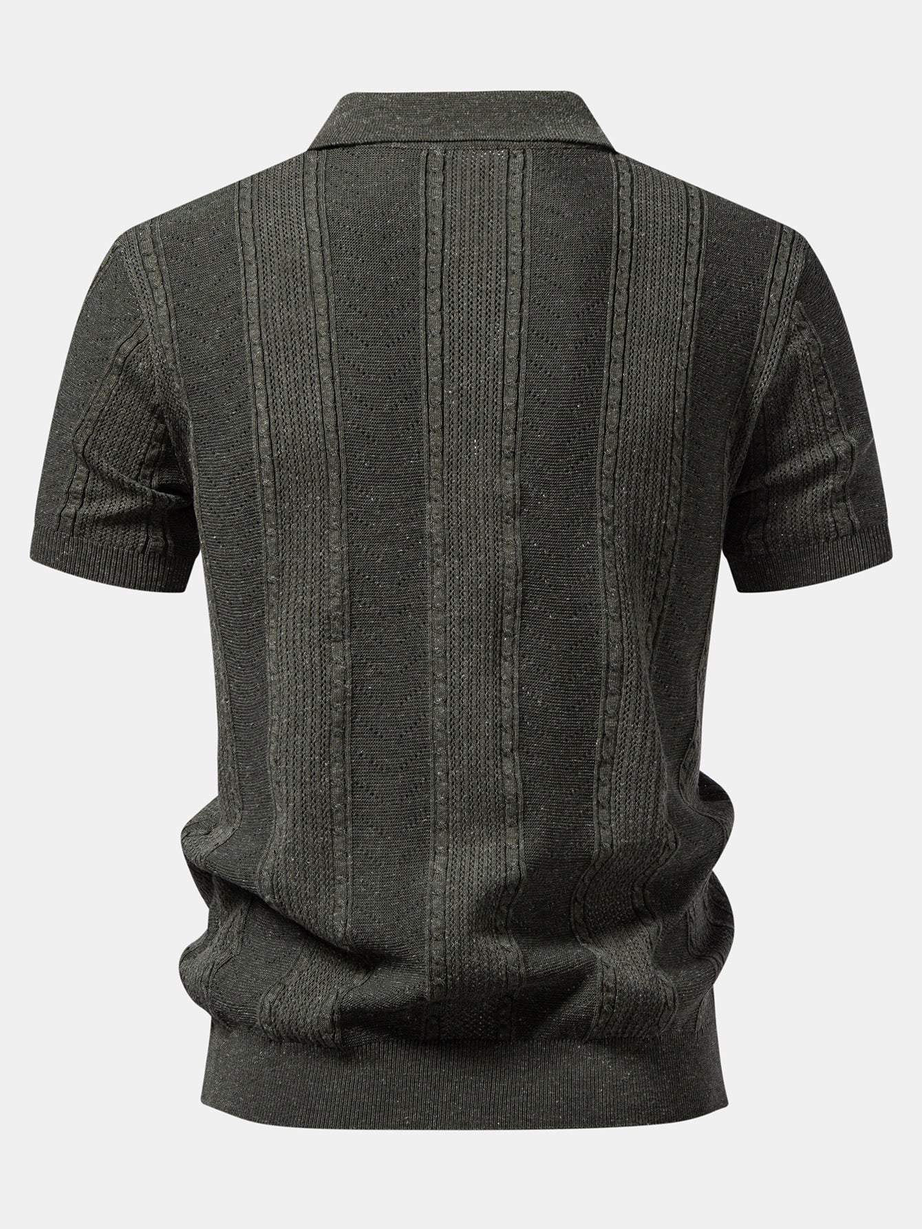 Leinenstrukturiertes Strickpolo & gerade geschnittene Leinenhose