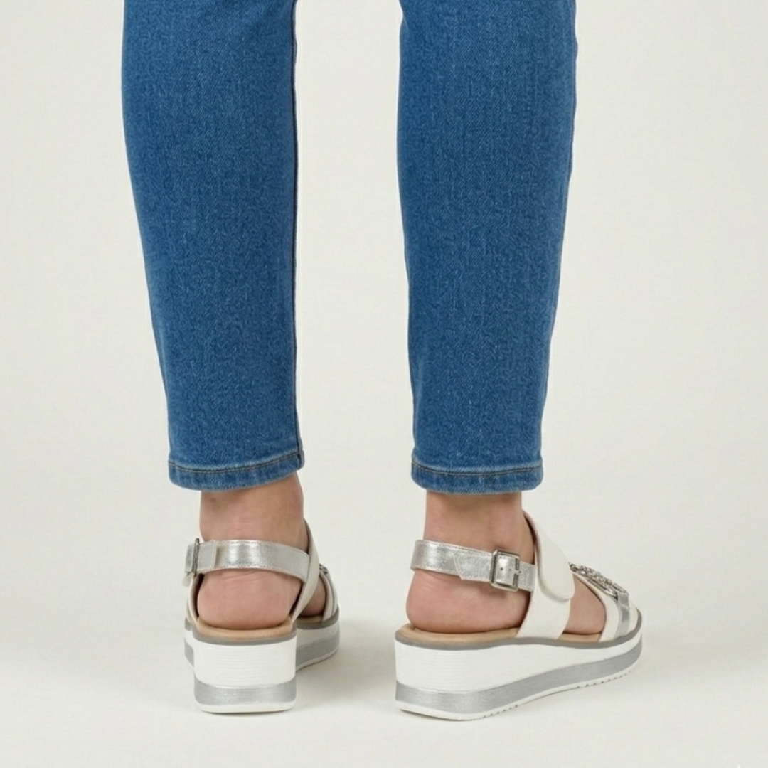 Esmeralda - Bequemer Sandalen für Damen