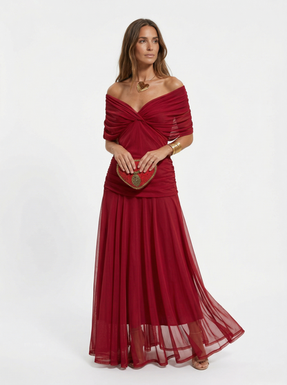 Langes Kleid mit V-Ausschnitt