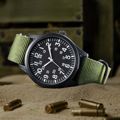AlpenNord™ | Militärische Wüstenuhr