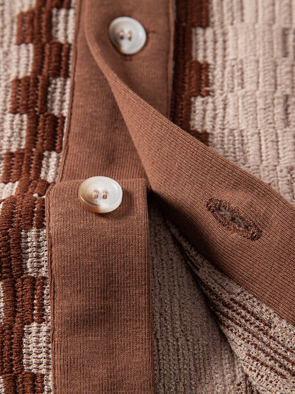 Kariertes Jacquard Hemd mit Knöpfen & Gerade geschnittene Leinenhose