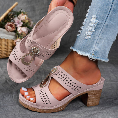 Orthopädische Sandalen mit Strass-Absatz