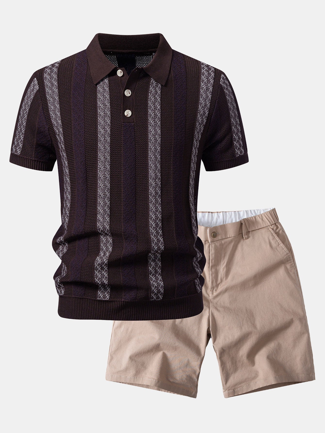 Gestreiftes Texturiertes Strick-Polo & Elastische Chino-Shorts