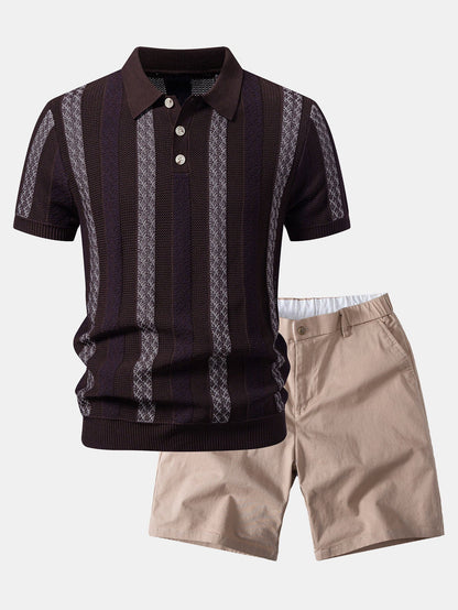 Gestreiftes Texturiertes Strick-Polo & Elastische Chino-Shorts