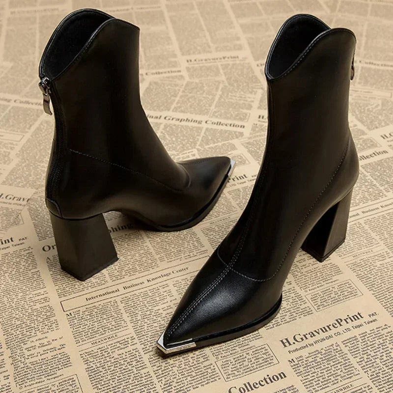 Michaela | Stiefel mit Chromspitze
