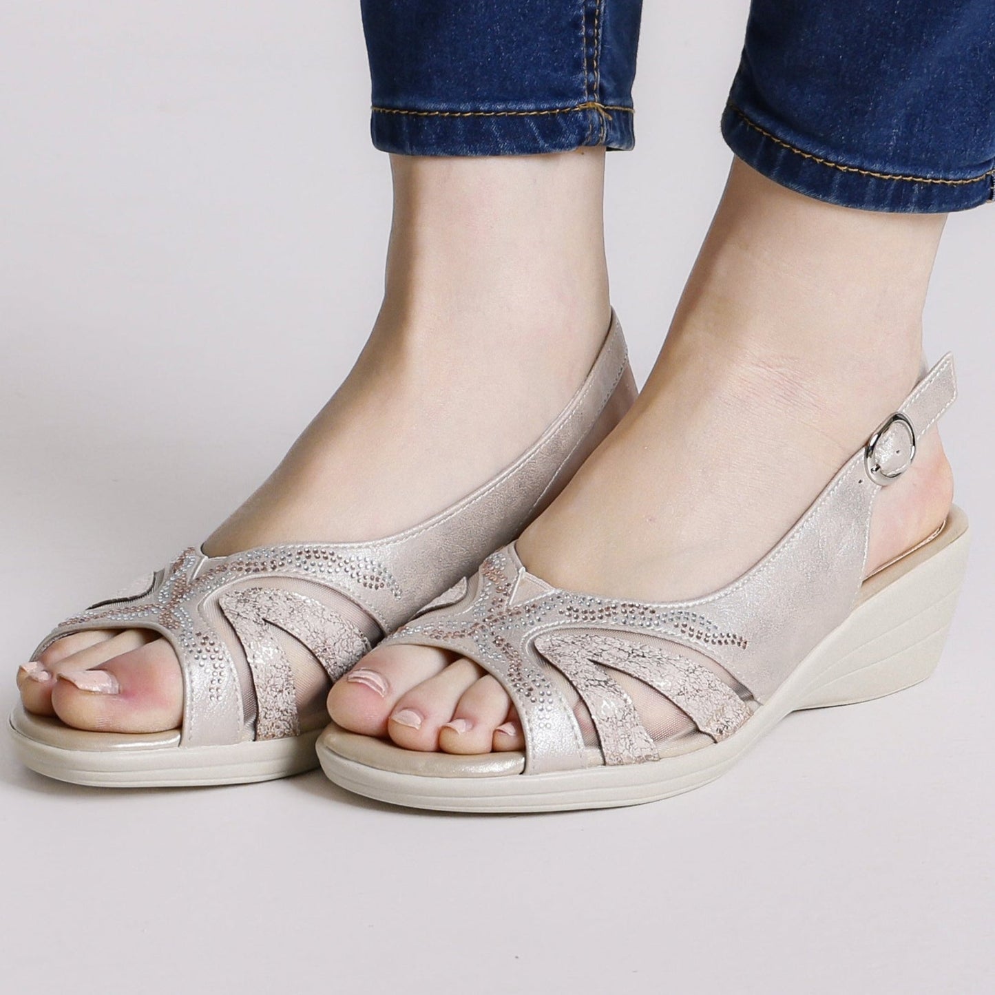 Delia - Bequeme Damensandalen
