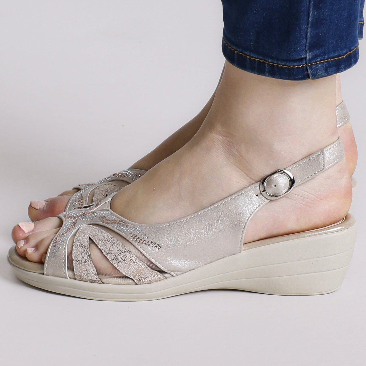 Delia - Bequeme Damensandalen