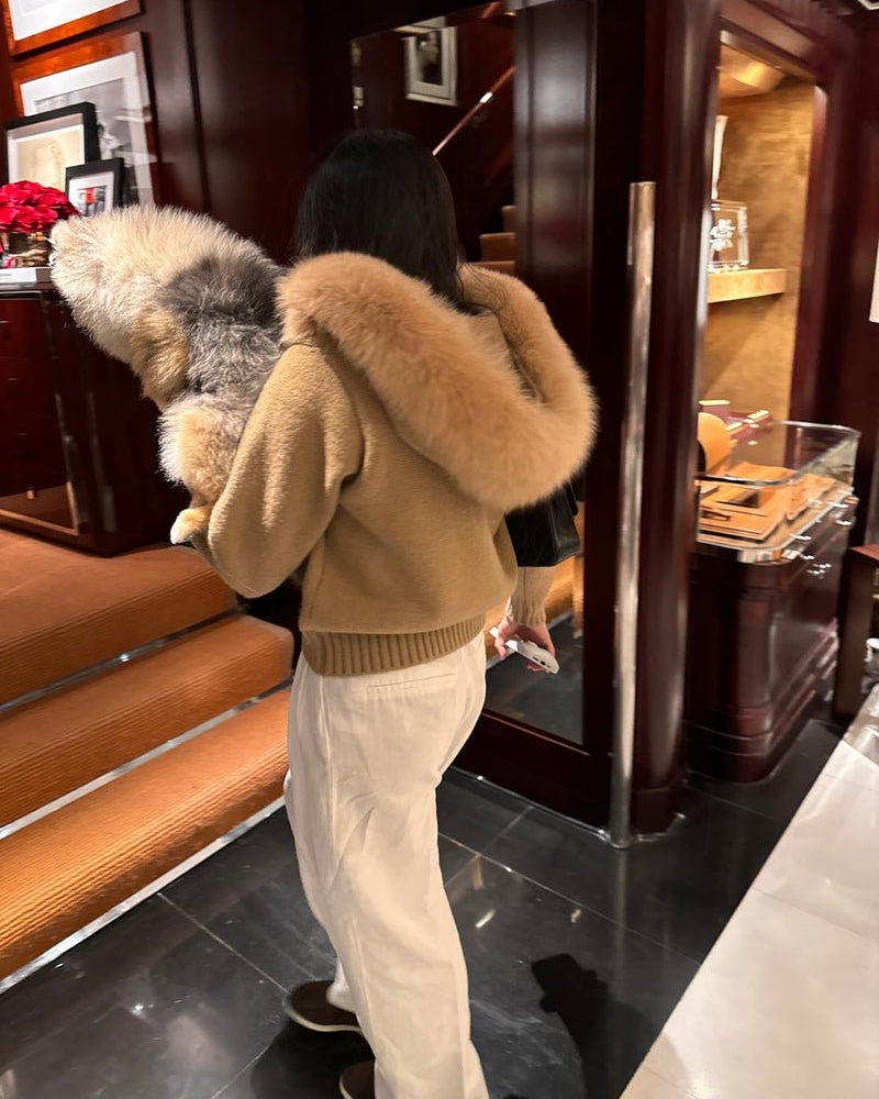 Lenora | Manteau en tricot avec col en fourrure