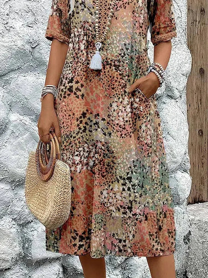 Dorina | V-Ausschnitt-Kleid mit Print