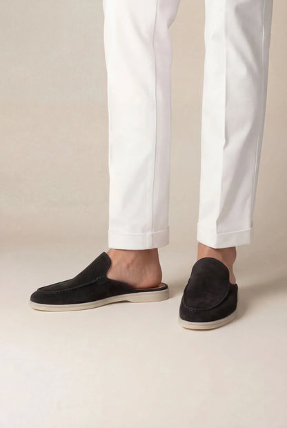 Schwarzer Wildleder Yacht Mule