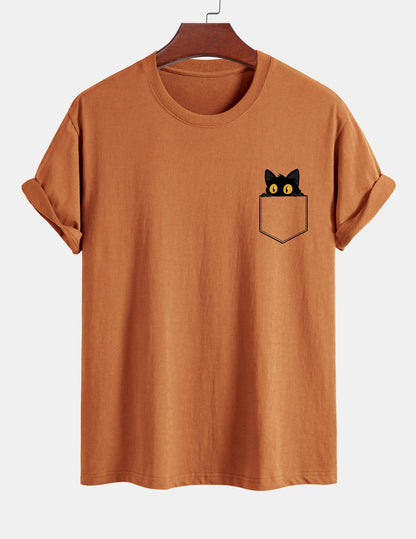Regulär geschnittenes T-Shirt mit schwarzer Katzenmotivtasche